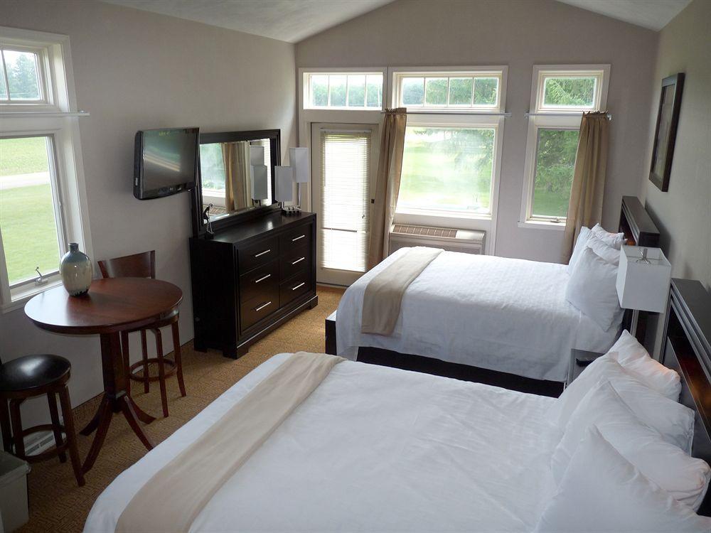 Fairway Suites At The Peak French Creek Buitenkant foto