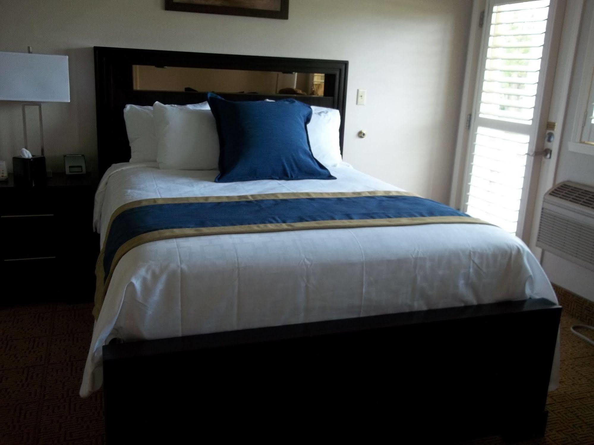 Fairway Suites At The Peak French Creek Buitenkant foto