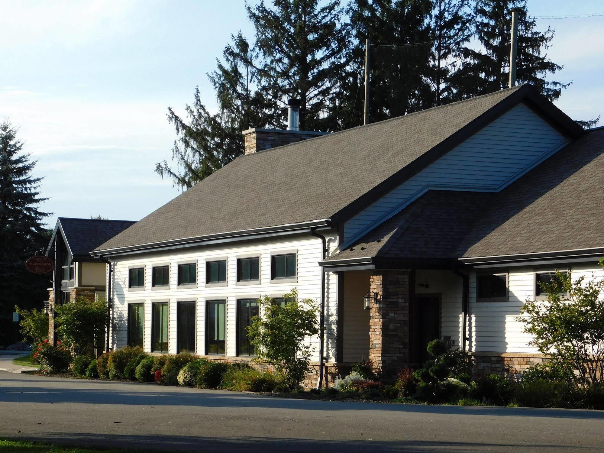 Fairway Suites At The Peak French Creek Buitenkant foto